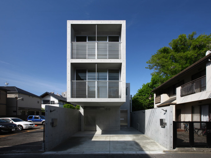 House in Minamikarasuyama - atelier HAKO architects