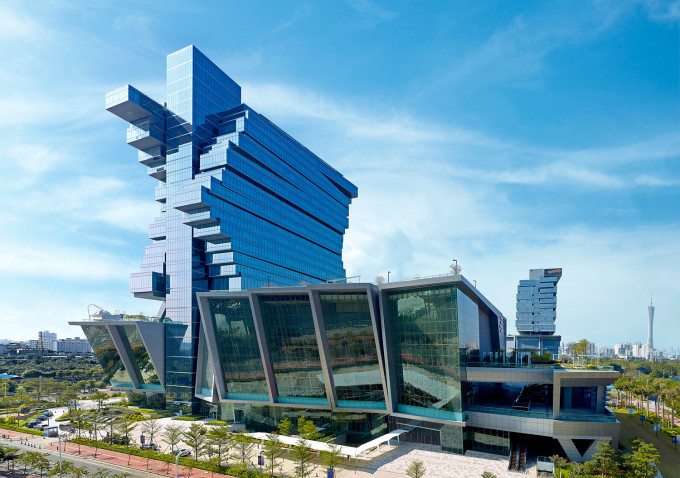 Nanfung Commercial Hospitality and Exhibition Complex (Guangzhou, China)