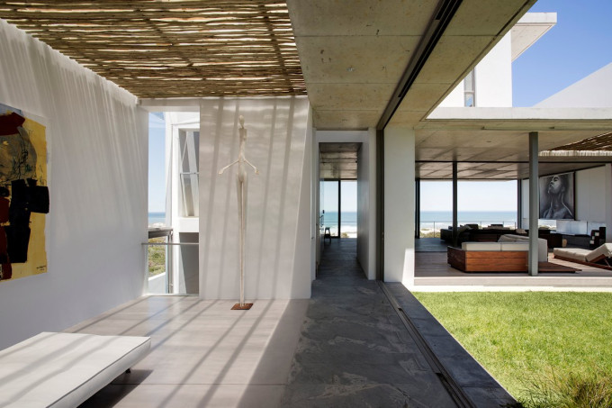 Pearl Bay Residence - Gavin Maddock Design Studio