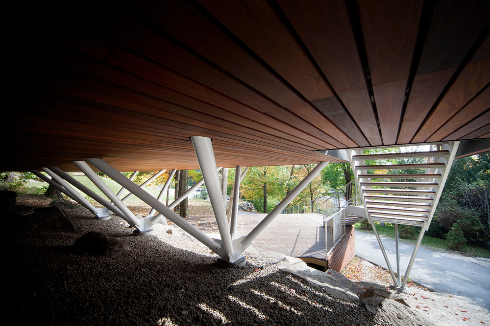 Balnea: Pavillon des arbres - Blouin Tardif Architectes